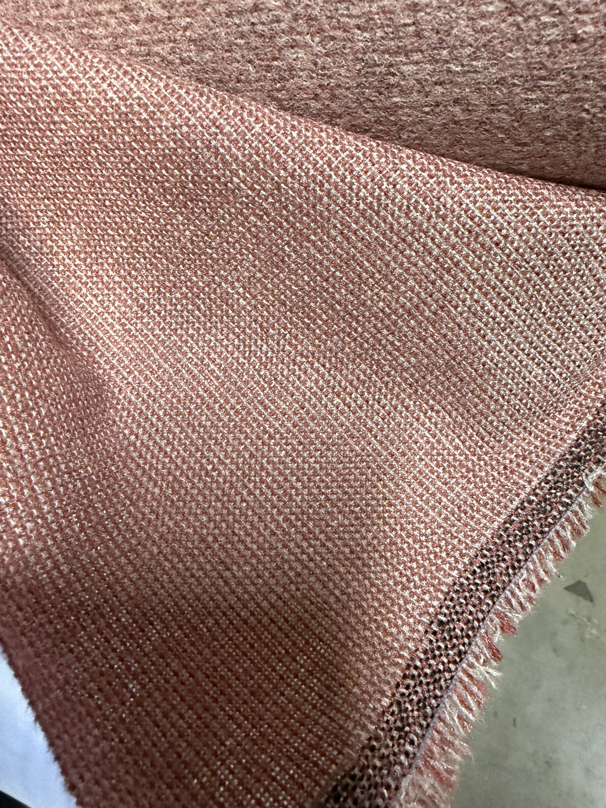 INTM118 Pink Tweed