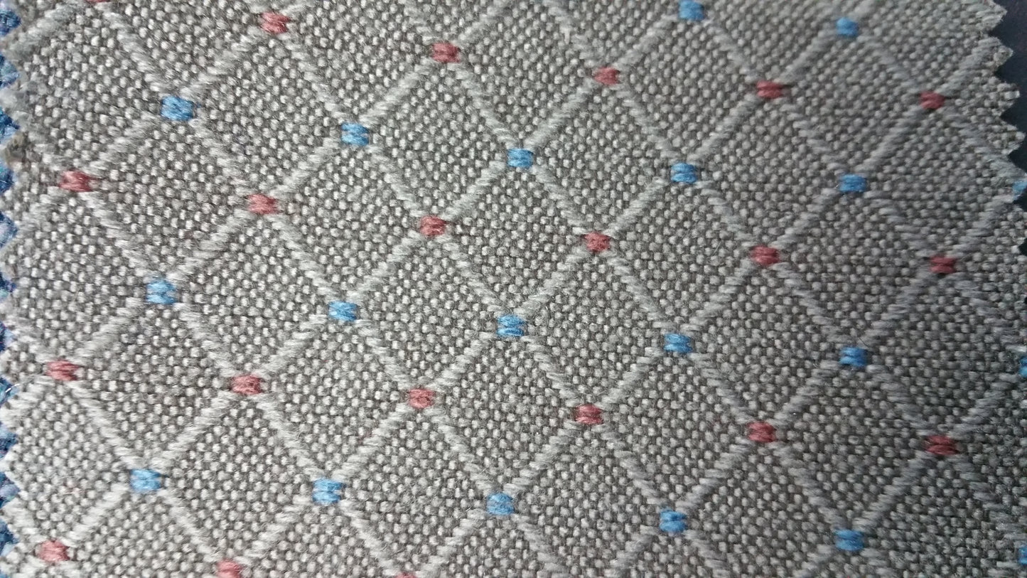 Ring 736 Diamond Gray fabric swatch: gray linen with blue and red diamond pattern.