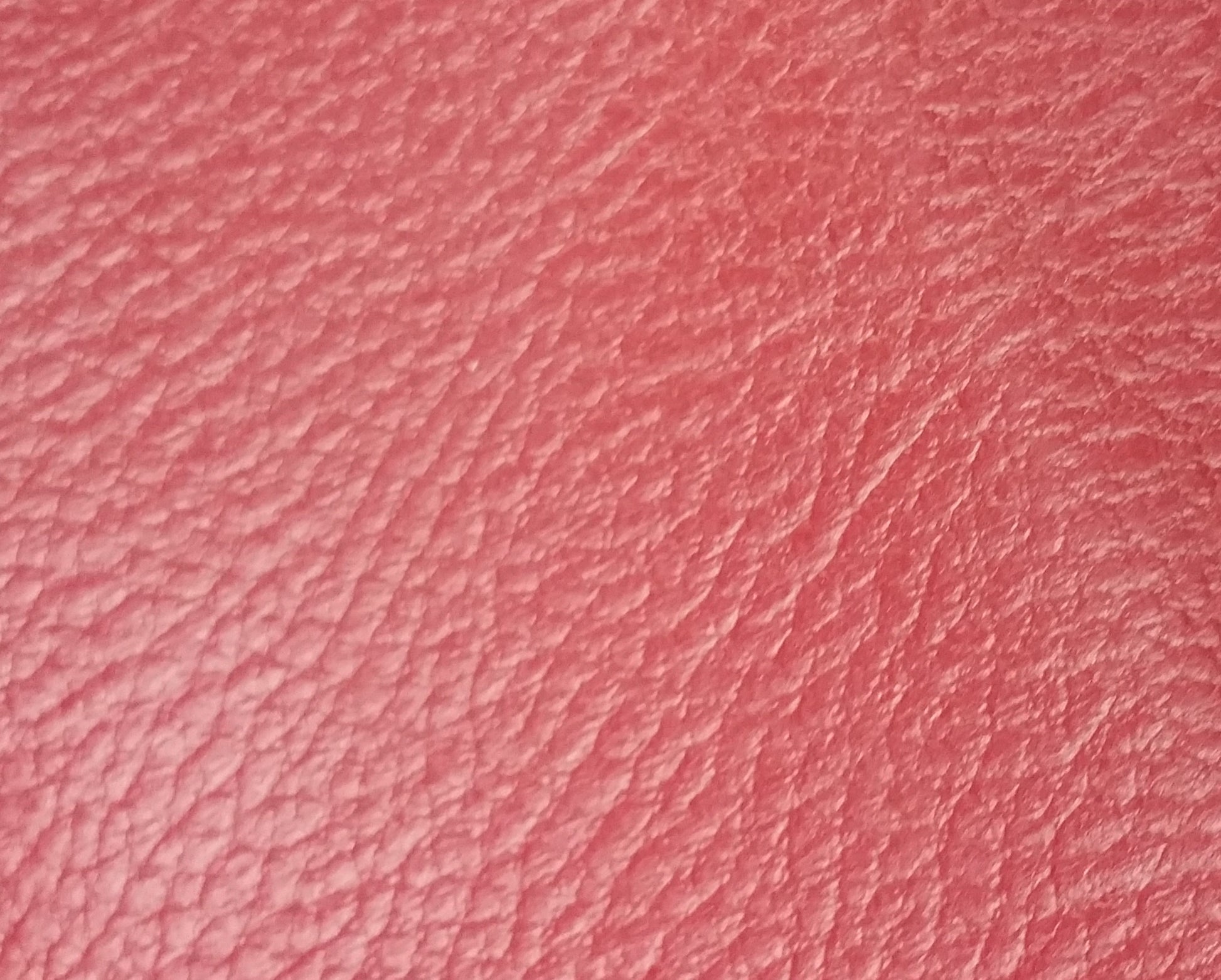 Ring 3416 Spradling Red textured leather swatch