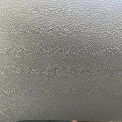L7525 Original Automotive Vinyl: textured gray vinyl for car interiors.